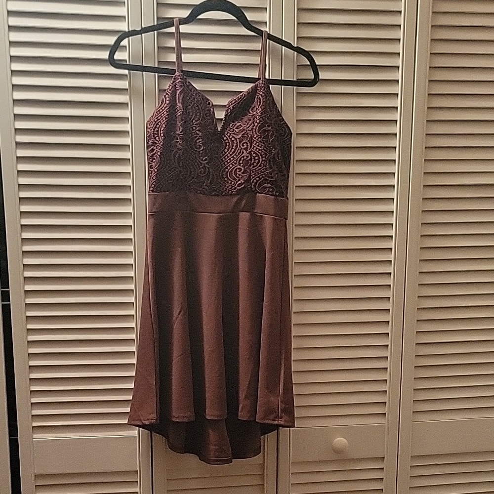 Elegant Brown Lace Dress
